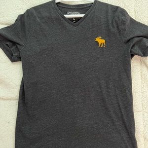 Abercrombie & Fitch tee